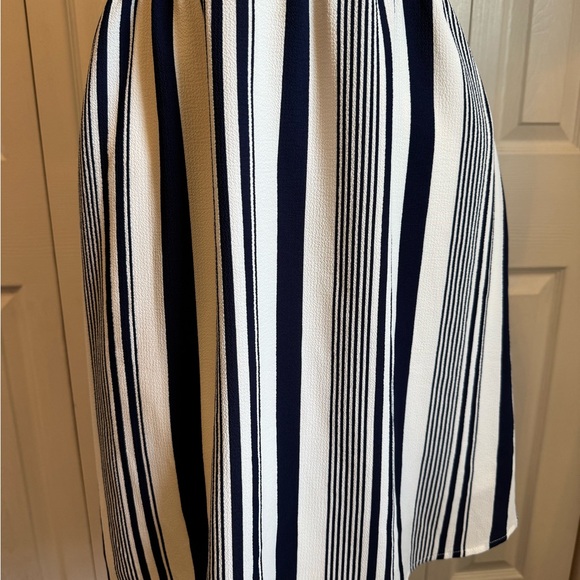 Monteu Striped Navy White Sleeveless Dress Size  juniors large adjustable strap - Picture 4 of 12